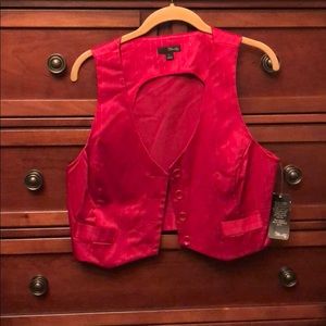 Star city brand new vest with tags size L
